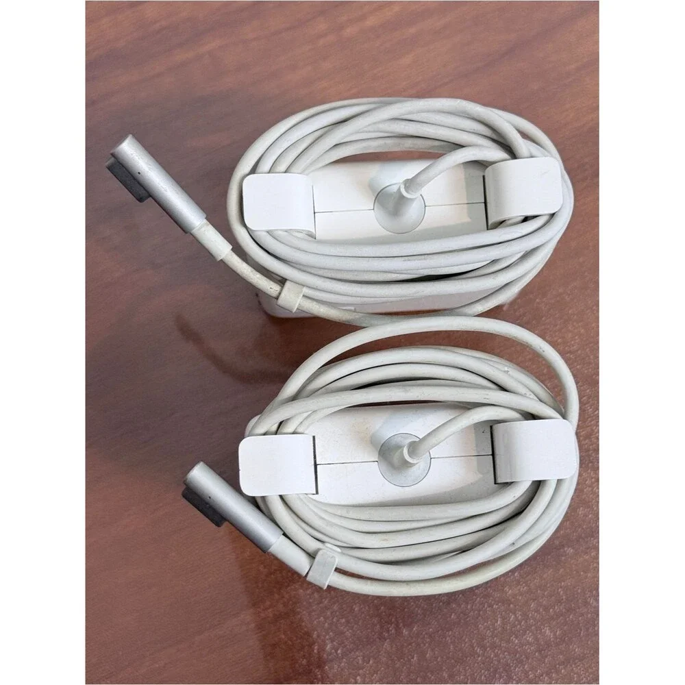 2 Apple MacBook 85W Magsafe Power Adapter Chargers A1343